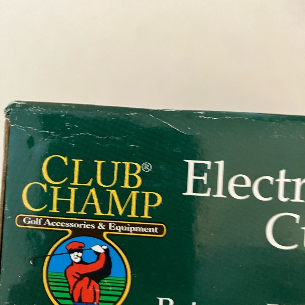 Club Champ electric putting cup